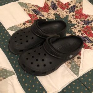 classic clog crocs